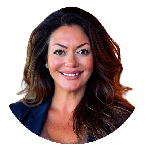 Round cropped photo of Lauren Loughney, employee and speaker, ready to share insights